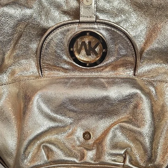 MICHAEL Michael Kors Gold Shoulder Bag - Picture 5 of 16